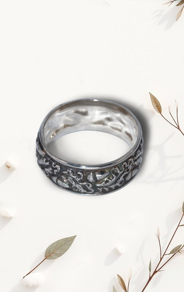 Oak Leaf & Acorn Band Ring